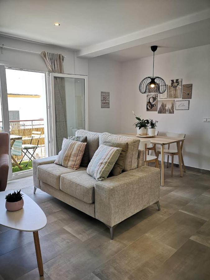 Apartamento Suite Arco De La Villa,Solo Familia Y Parejas,Parking Gratuito 科尼尔-德拉弗龙特拉 外观 照片